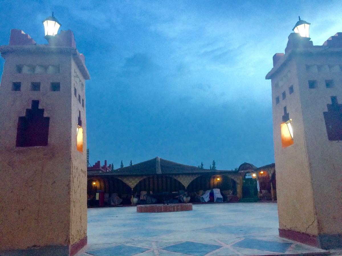 Dar Alfourssane Ferme D'Hote Варзазат Екстериор снимка